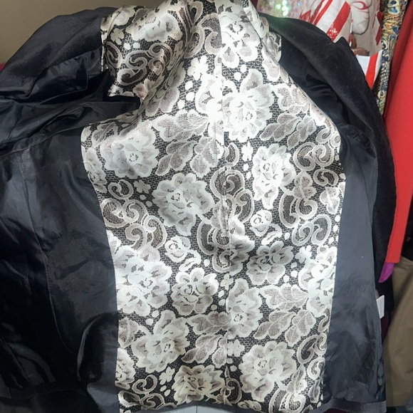 Black velvet blazer - Picture 3 of 5